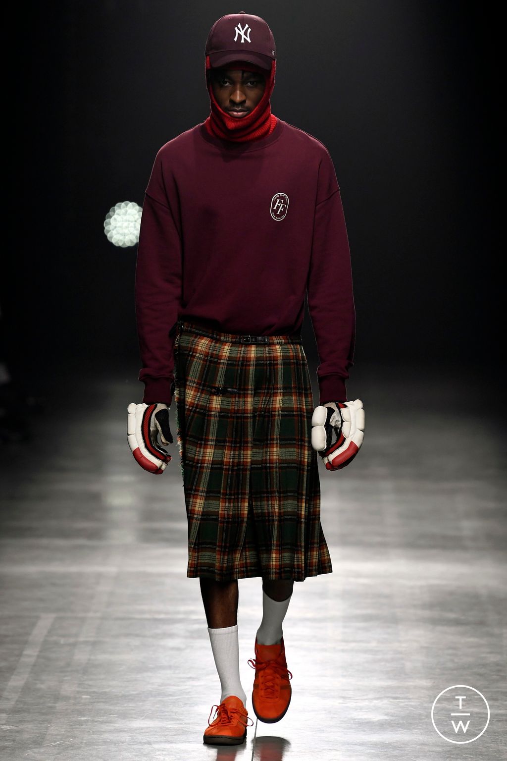 Fashion Week Milan Fall/Winter 2023 look 16 from the Family First collection menswear