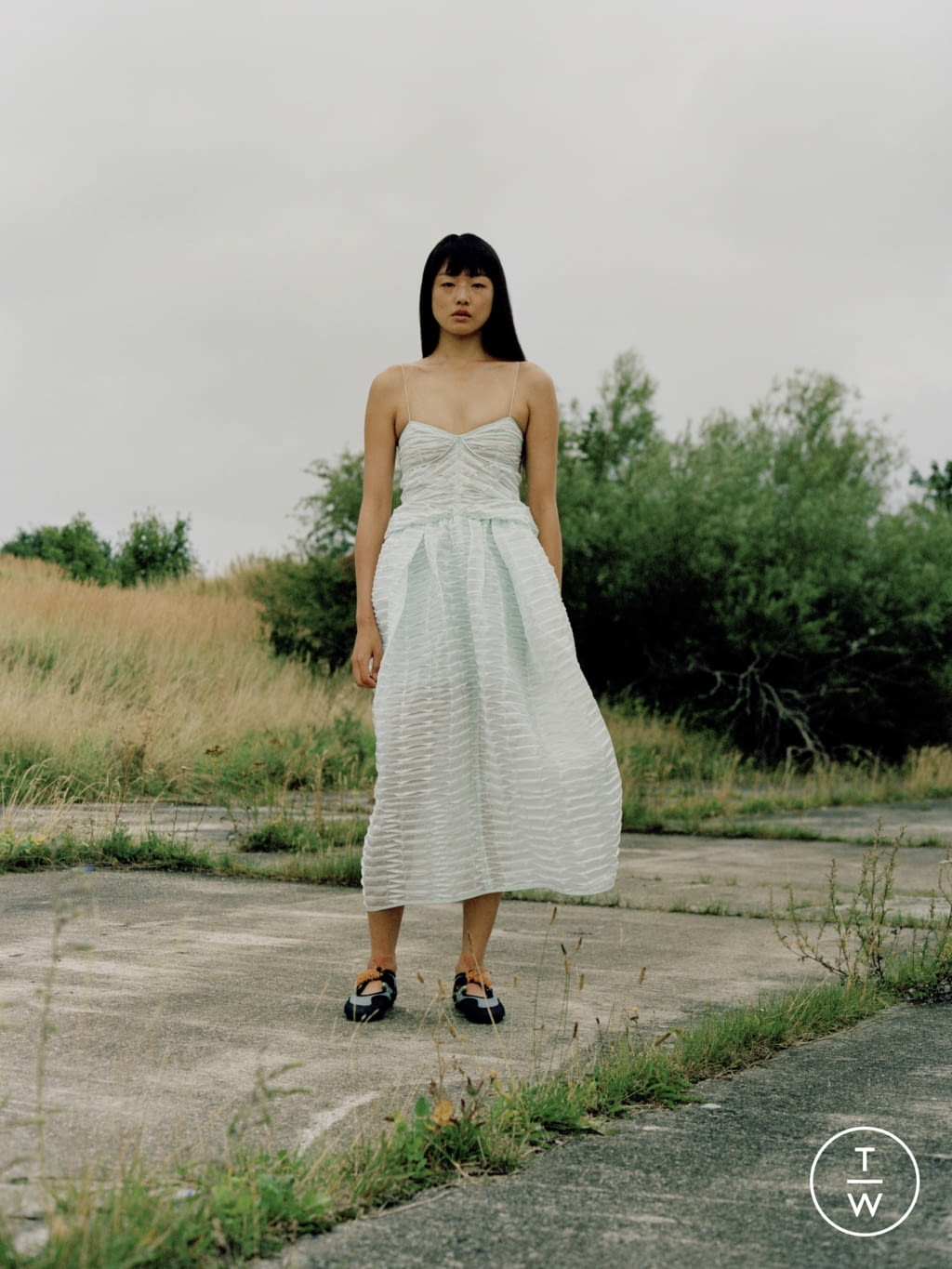 Fashion Week Paris Spring/Summer 2022 look 1 from the Cecilie Bahnsen collection 女装