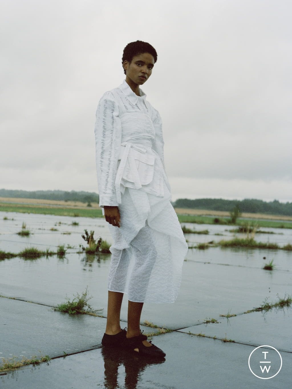 Fashion Week Paris Spring/Summer 2022 look 22 from the Cecilie Bahnsen collection womenswear