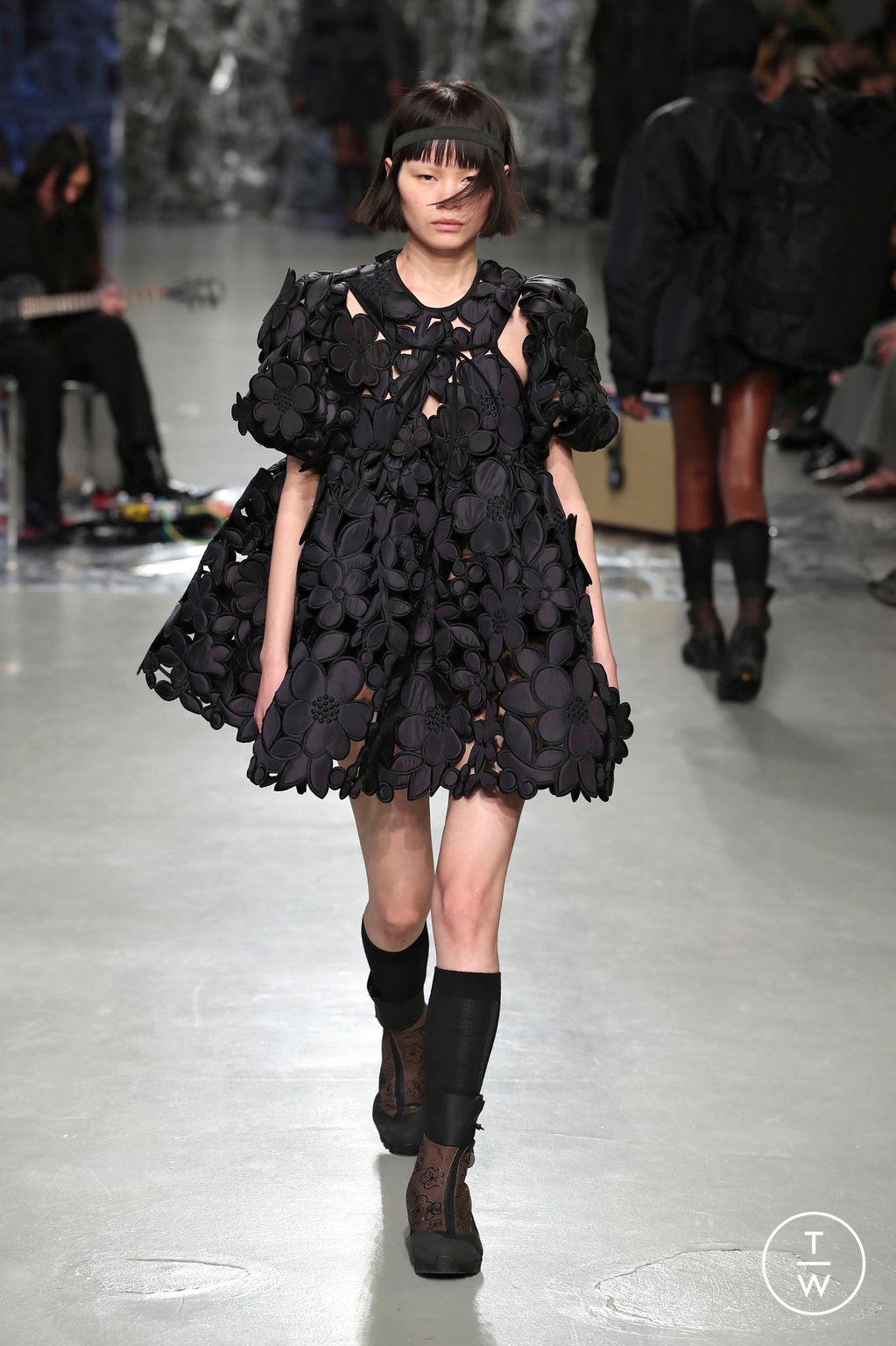 Fashion Week Paris Fall/Winter 2025 look 15 from the Cecilie Bahnsen collection womenswear