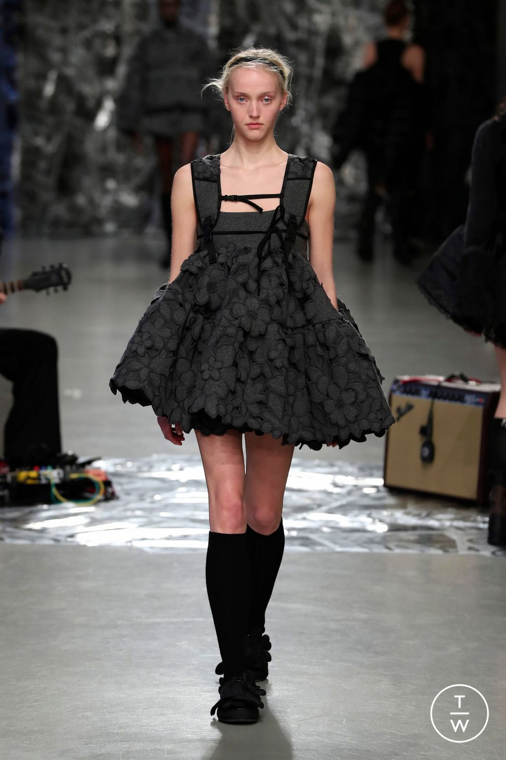 Fashion Week Paris Fall/Winter 2025 look 21 from the Cecilie Bahnsen collection womenswear