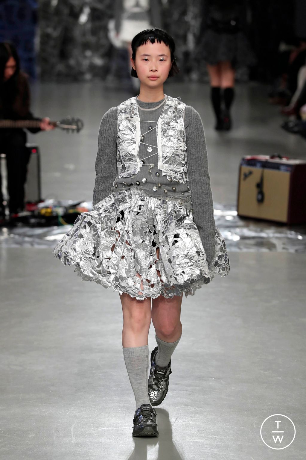 Fashion Week Paris Fall/Winter 2025 look 24 from the Cecilie Bahnsen collection womenswear