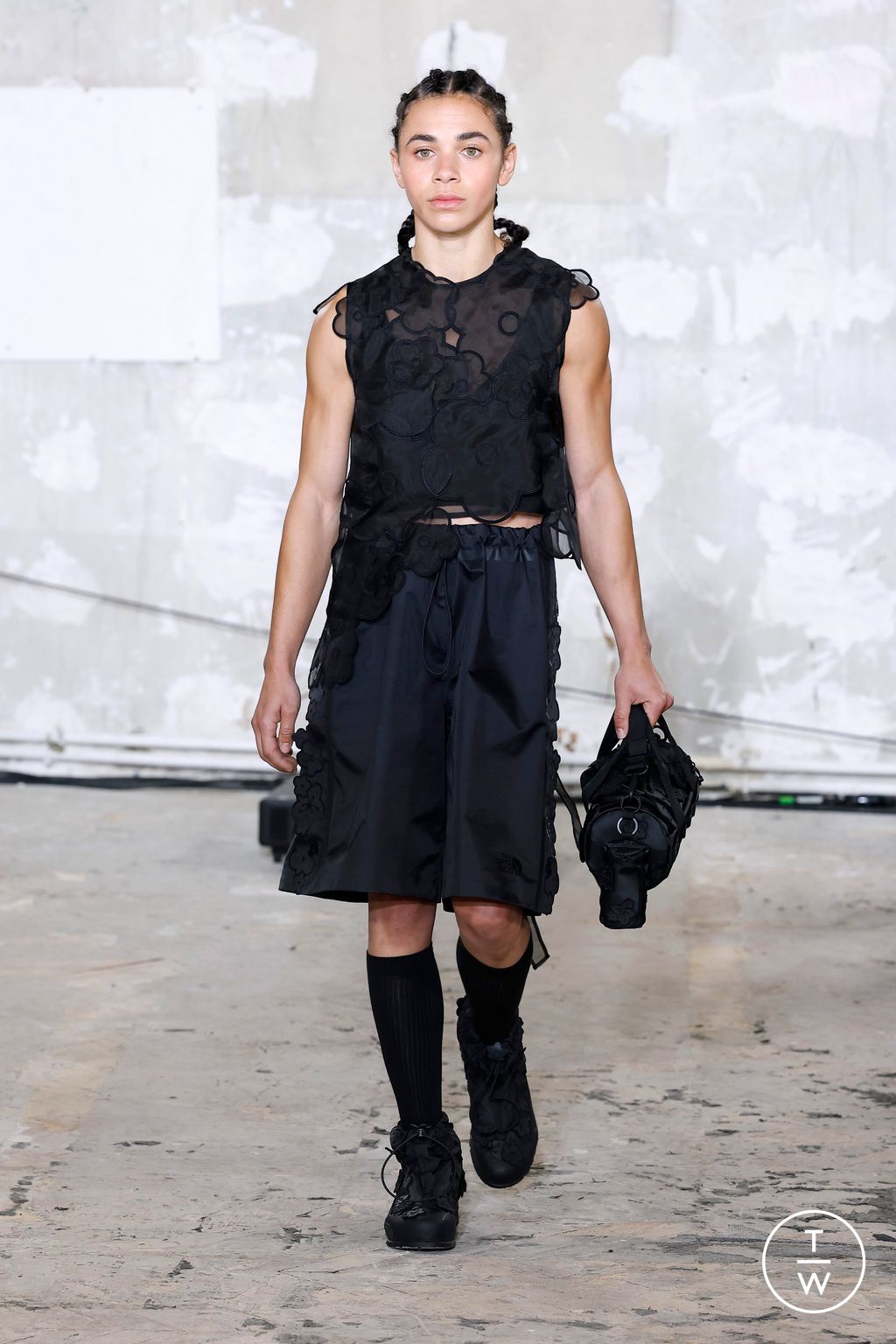 Fashion Week Paris Spring/Summer 2025 look 5 from the Cecilie Bahnsen collection womenswear