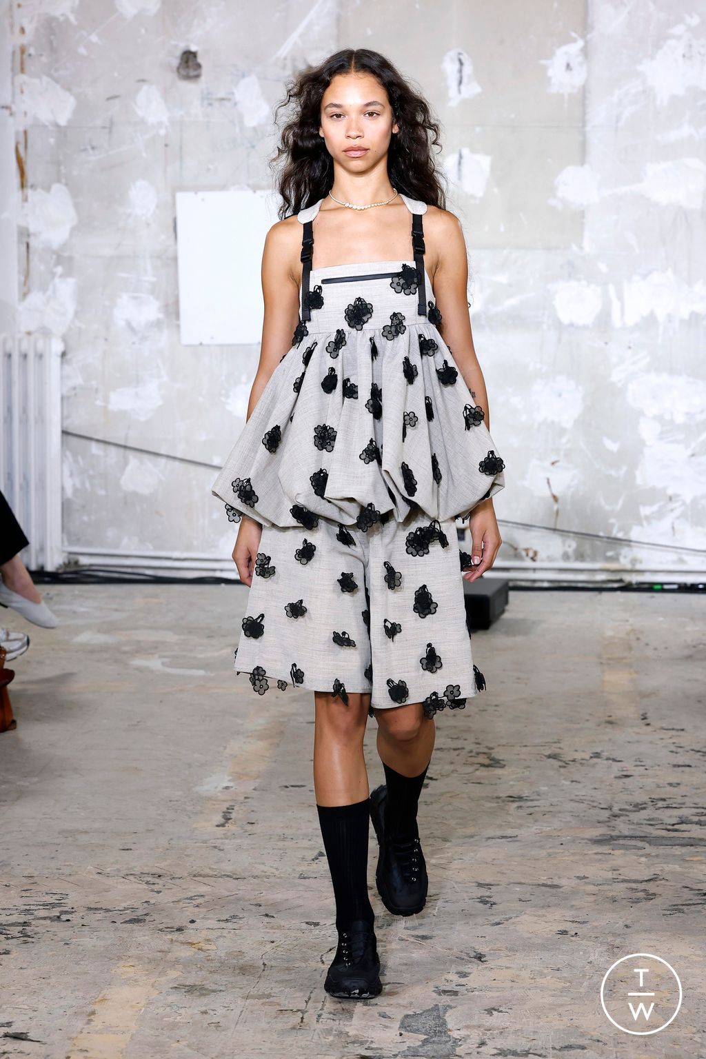 Fashion Week Paris Spring/Summer 2025 look 7 from the Cecilie Bahnsen collection womenswear