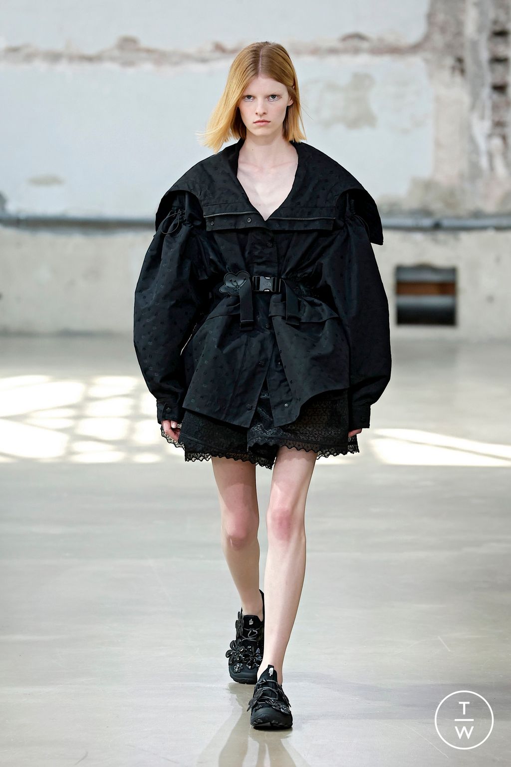 Fashion Week Paris Spring/Summer 2026 look 23 from the Cecilie Bahnsen collection womenswear