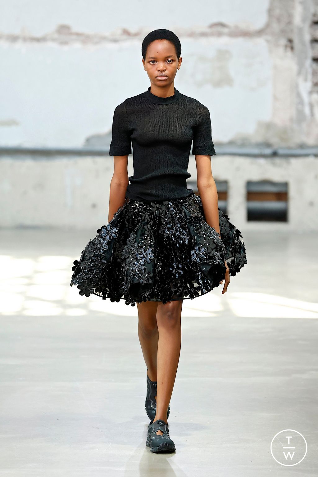 Fashion Week Paris Spring/Summer 2026 look 24 from the Cecilie Bahnsen collection womenswear