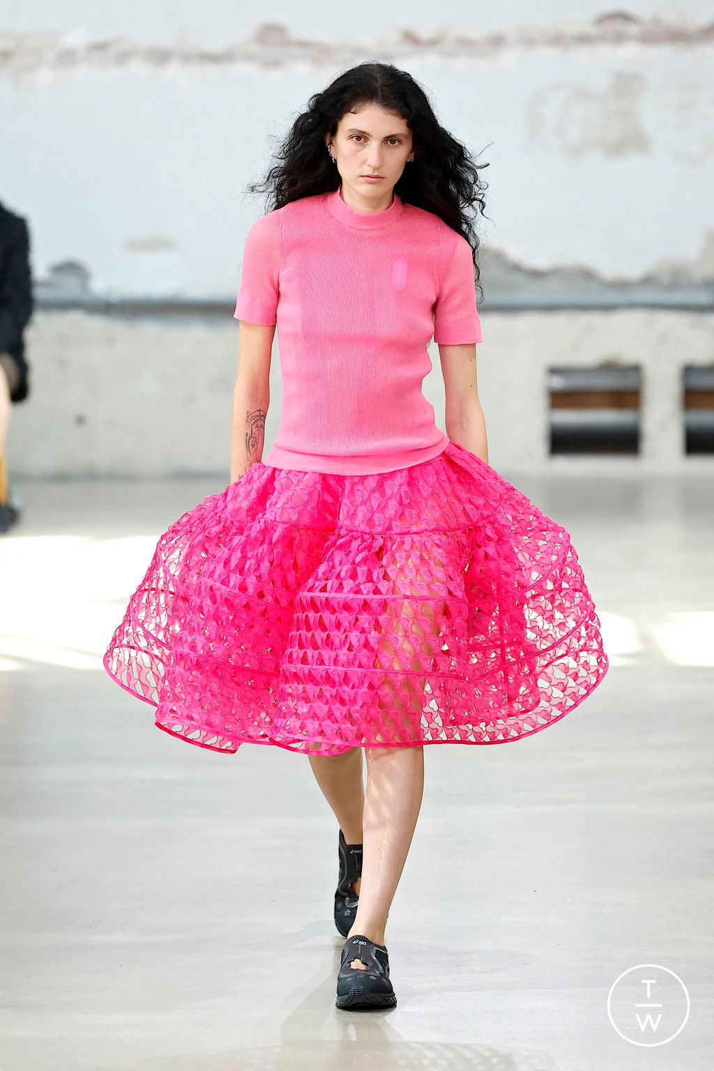 Fashion Week Paris Spring/Summer 2026 look 32 from the Cecilie Bahnsen collection womenswear