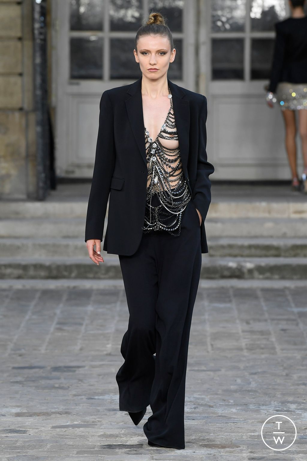 Fashion Week Paris Fall/Winter 2022 look 5 from the Celia Kritharioti collection 高级定制