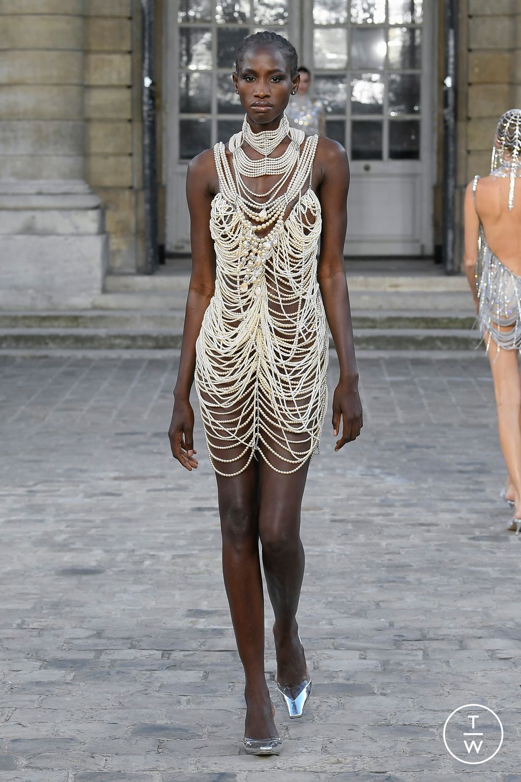 Fashion Week Paris Fall/Winter 2022 look 29 from the Celia Kritharioti collection couture