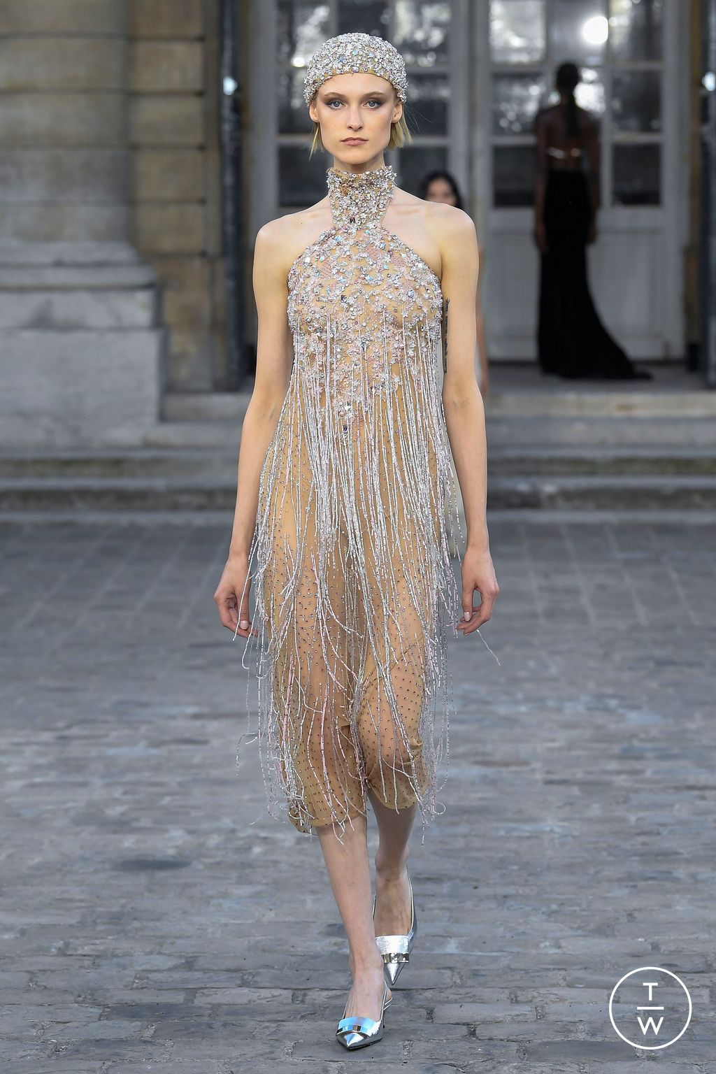 Fashion Week Paris Fall/Winter 2022 look 41 de la collection Celia Kritharioti couture