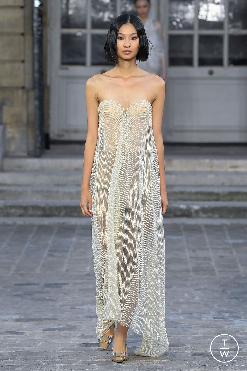 Fashion Week Paris Fall/Winter 2022 look 42 de la collection Celia Kritharioti couture