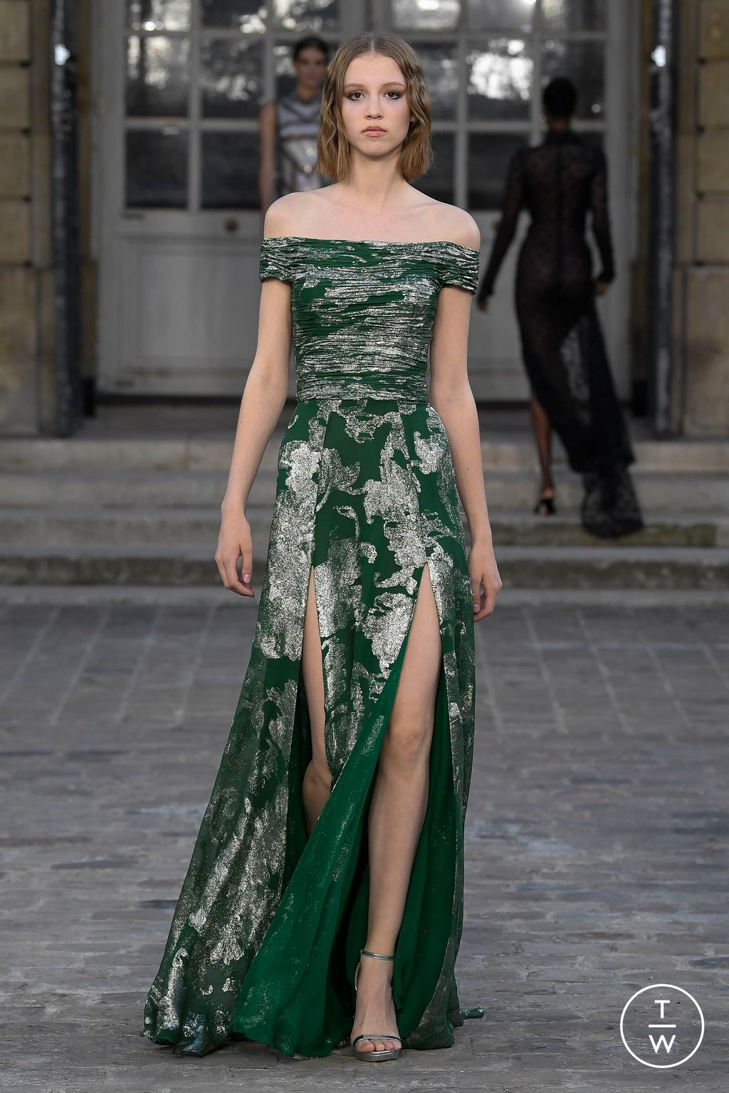 Fashion Week Paris Fall/Winter 2022 look 64 from the Celia Kritharioti collection couture