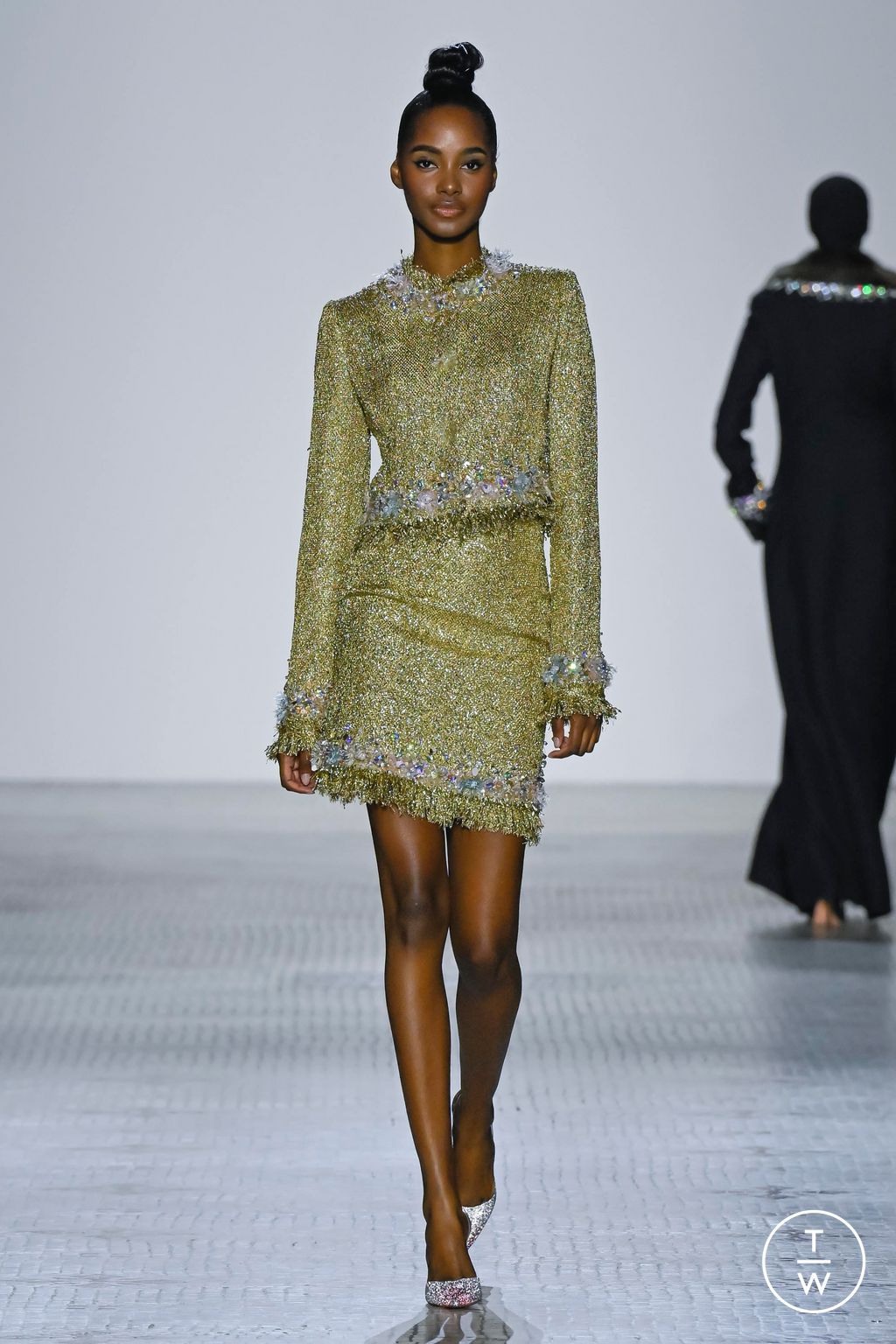 Fashion Week Paris Fall/Winter 2023 look 10 from the Celia Kritharioti collection couture