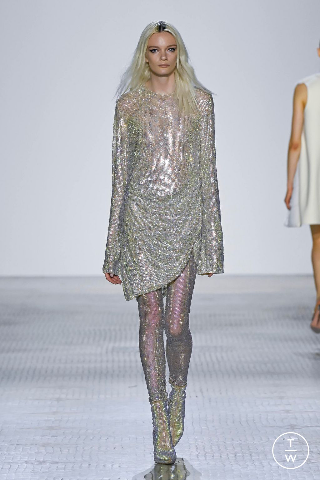 Fashion Week Paris Fall/Winter 2023 look 28 de la collection Celia Kritharioti couture