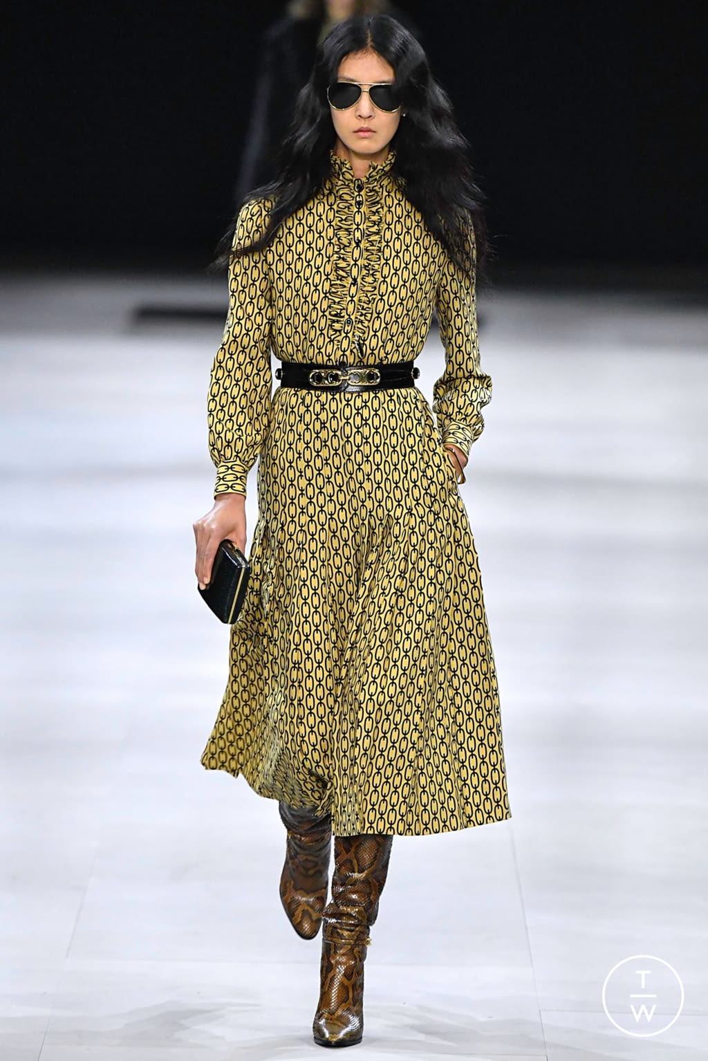Fashion Week Paris Fall/Winter 2019 look 47 from the Celine collection 女装
