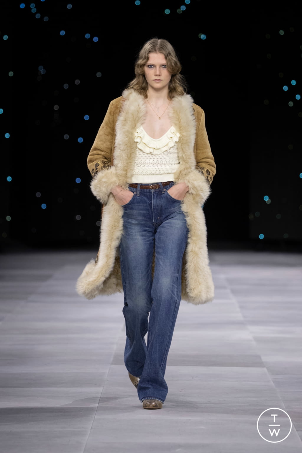 Fashion Week Paris Spring/Summer 2020 look 15 from the Celine collection womenswear