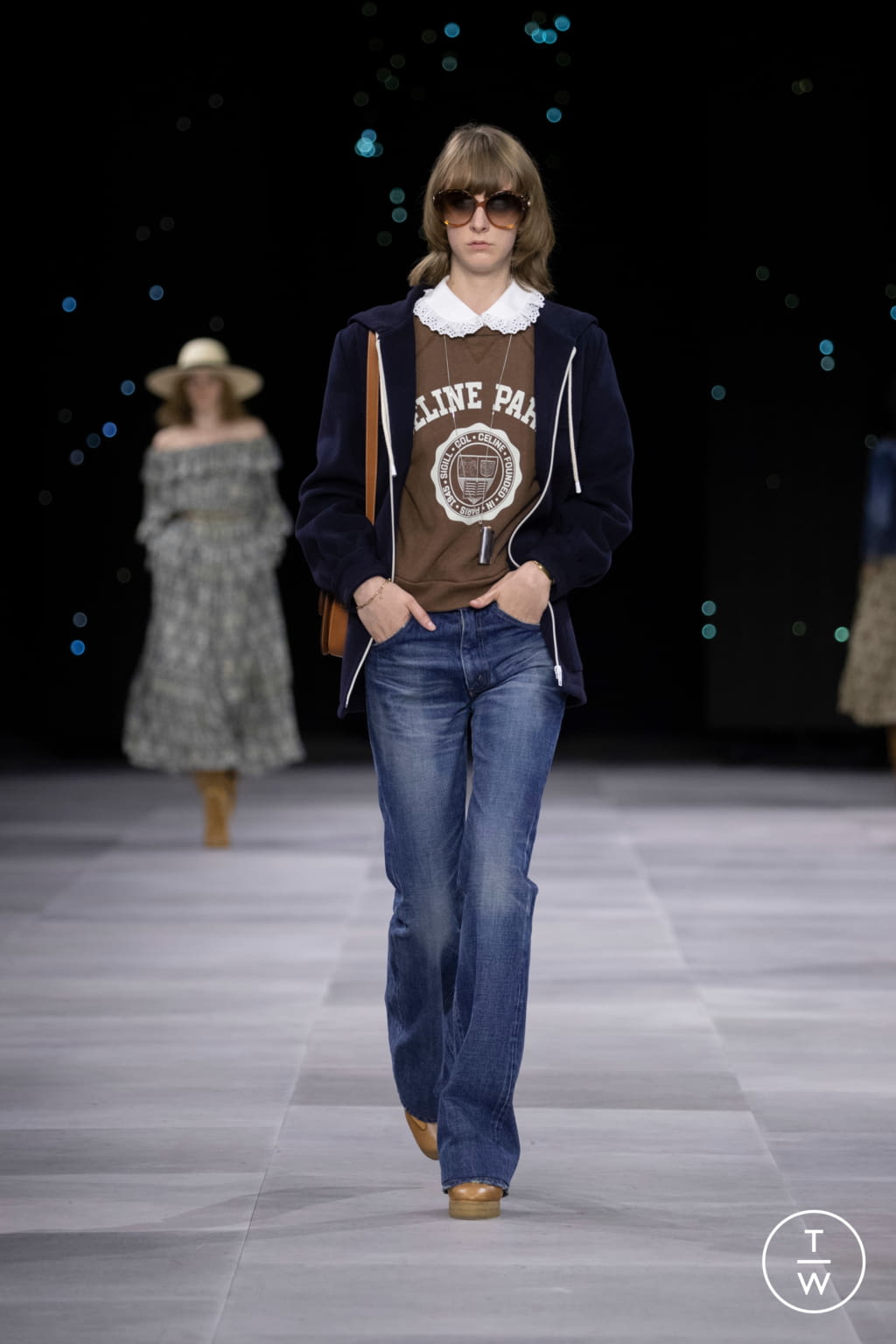 Fashion Week Paris Spring/Summer 2020 look 19 from the Celine collection womenswear