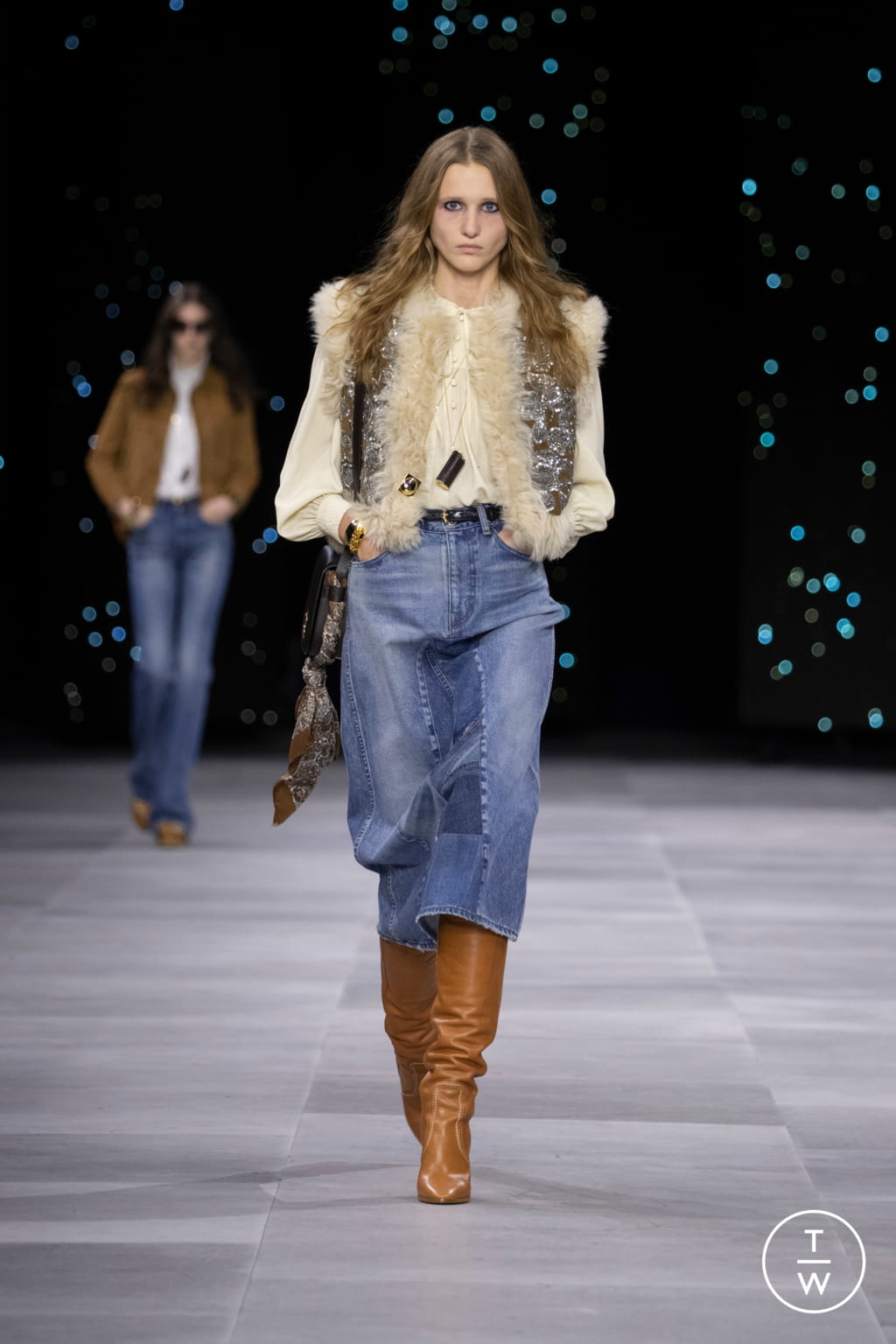 Fashion Week Paris Spring/Summer 2020 look 29 from the Celine collection womenswear