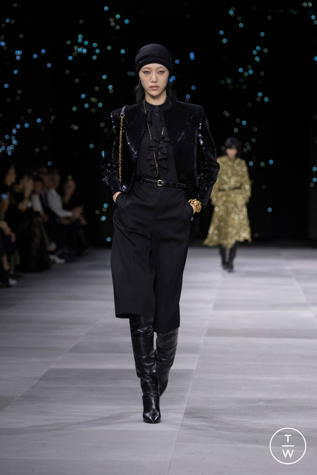 Fashion Week Paris Spring/Summer 2020 look 32 from the Celine collection womenswear