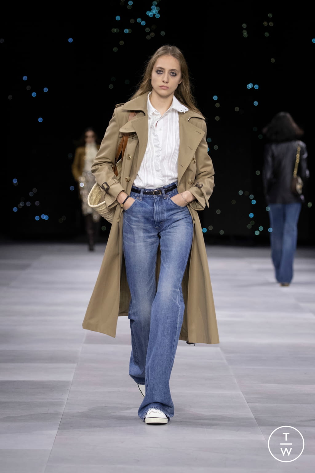 Fashion Week Paris Spring/Summer 2020 look 39 from the Celine collection womenswear