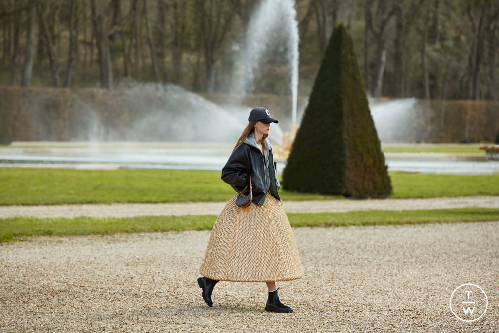 Fashion Week Paris Fall/Winter 2021 look 41 de la collection Celine womenswear