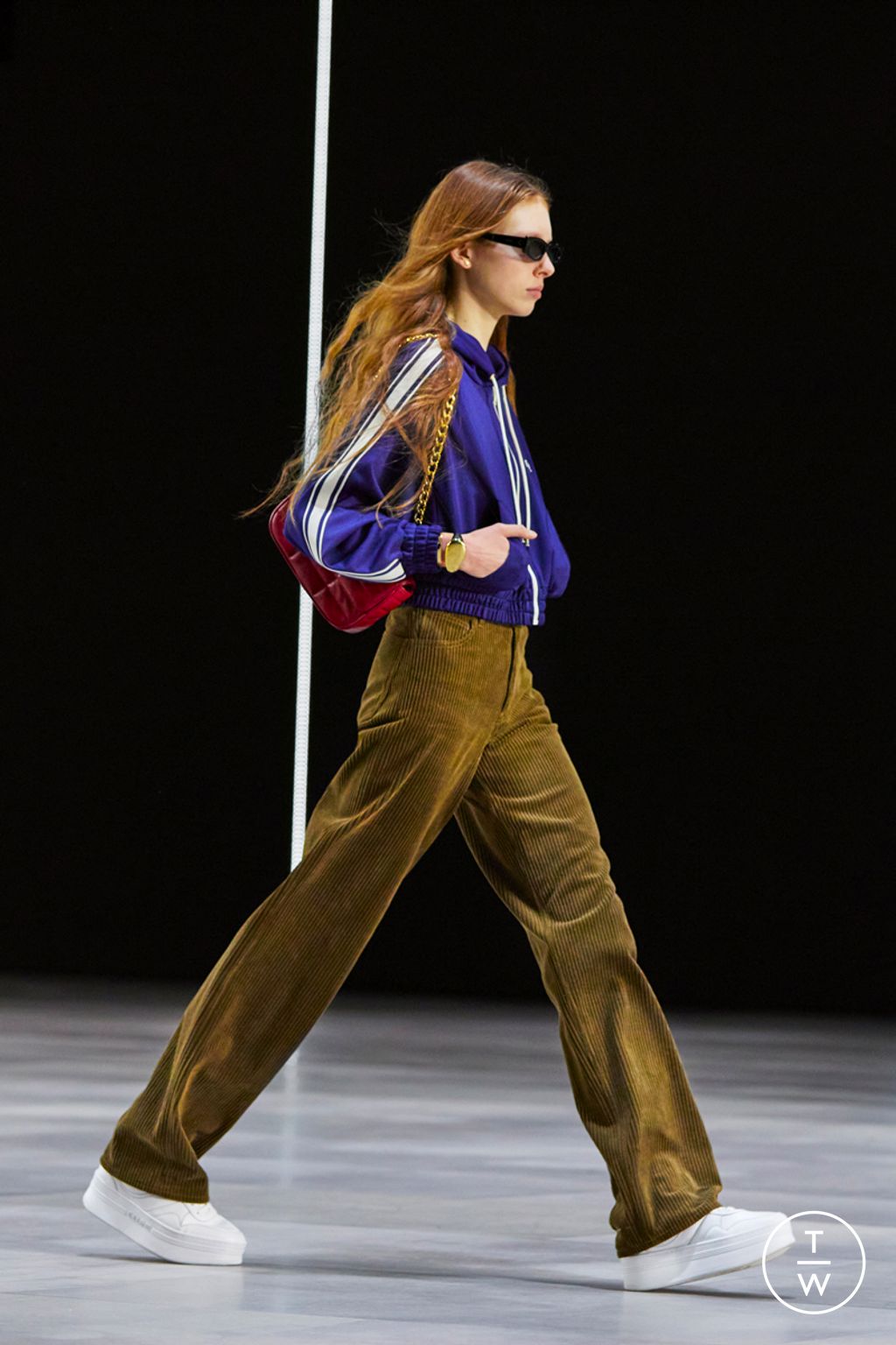 Fashion Week Paris Fall/Winter 2022 look 24 from the Celine collection 女装