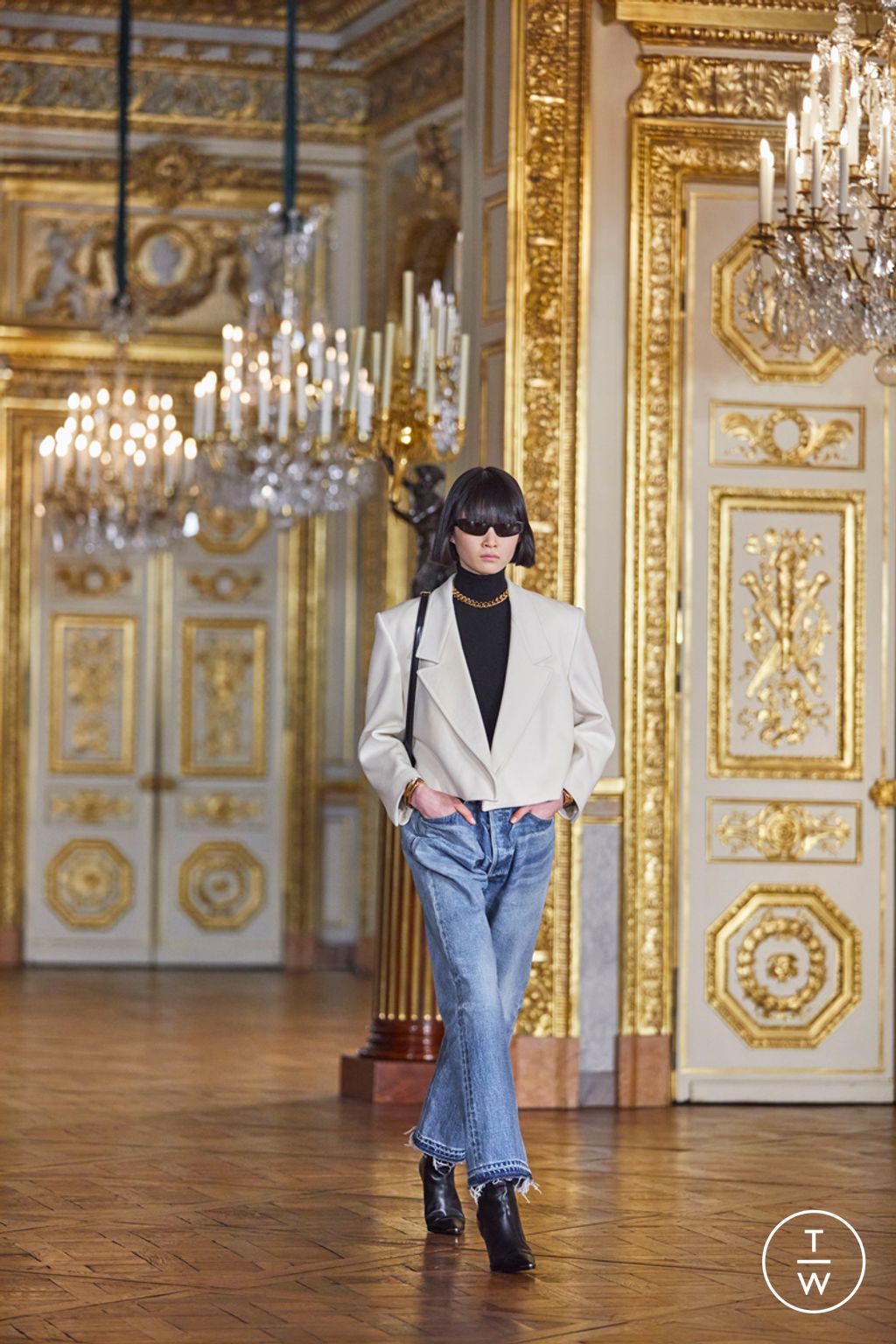 Fashion Week Paris Fall/Winter 2022 look 30 from the Celine collection womenswear