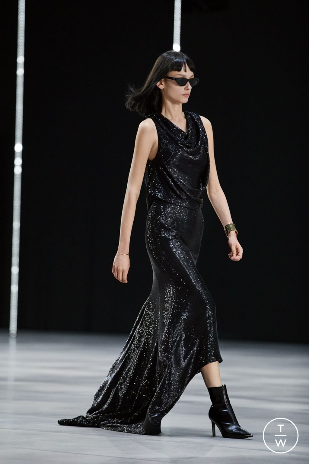 Fashion Week Paris Fall/Winter 2022 look 62 de la collection Celine womenswear