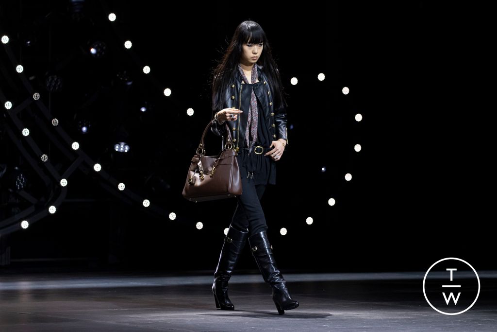 Fashion Week Paris Fall/Winter 2023 look 14 de la collection Celine womenswear
