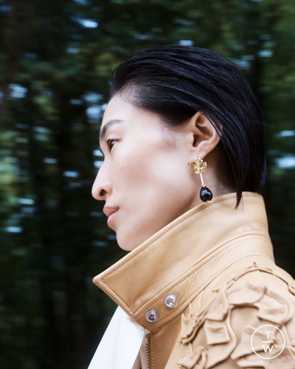 Fashion Week Paris Spring/Summer 2026 look 16 de la collection Celine womenswear accessories