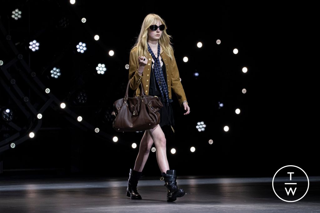 Fashion Week Paris Fall/Winter 2023 look 47 de la collection Celine womenswear