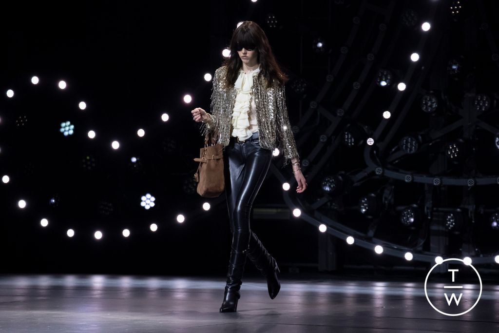 Fashion Week Paris Fall/Winter 2023 look 54 de la collection Celine womenswear