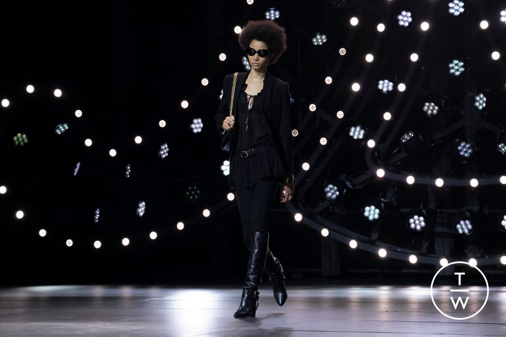 Fashion Week Paris Fall/Winter 2023 look 56 de la collection Celine womenswear