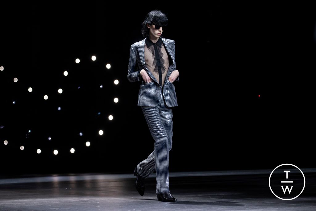Fashion Week Paris Fall/Winter 2023 look 77 from the Celine collection 男装