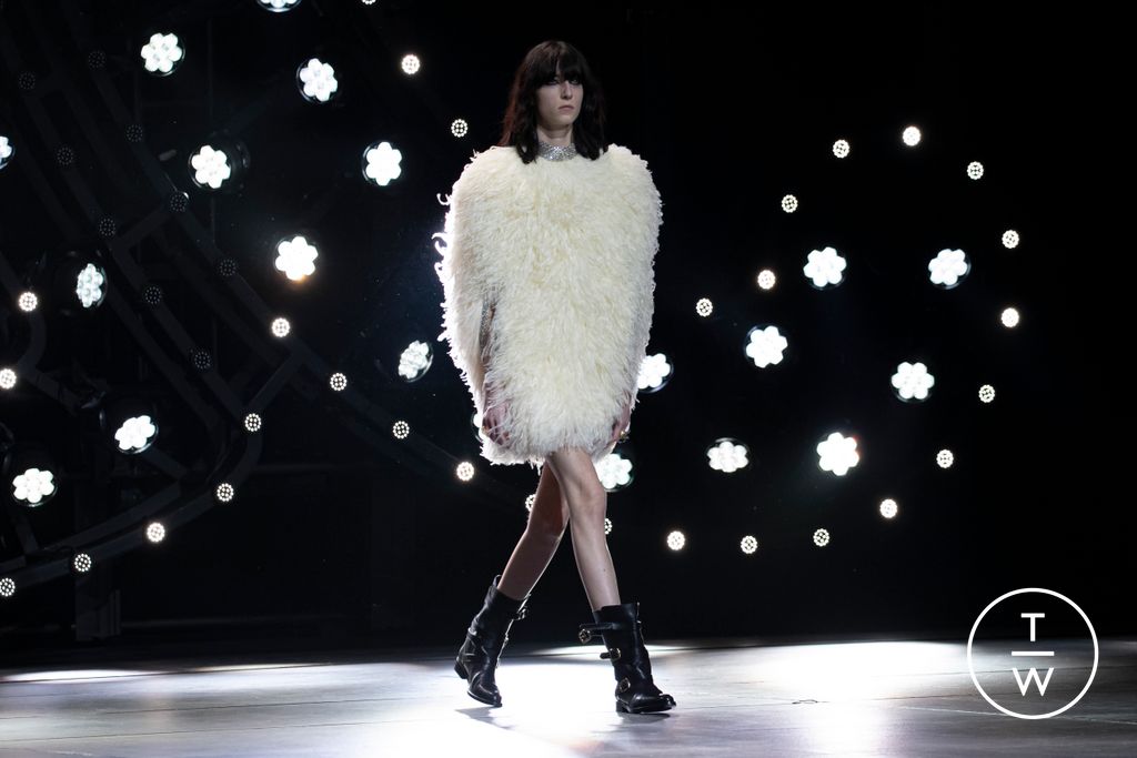 Fashion Week Paris Fall/Winter 2023 look 80 de la collection Celine womenswear