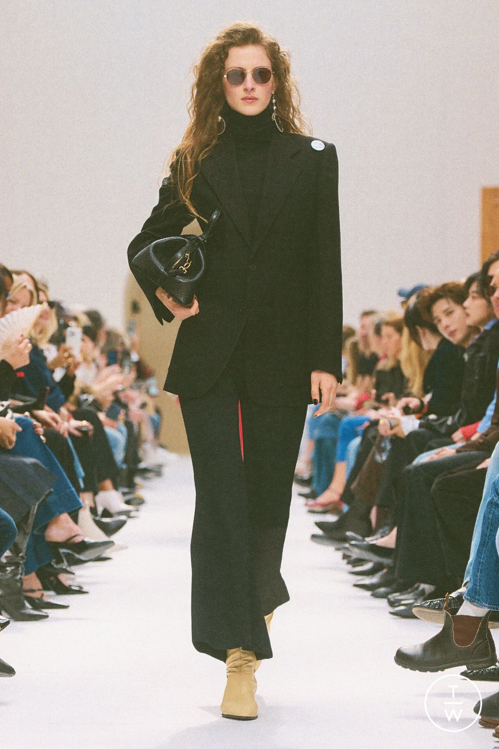 Fashion Week Paris Fall/Winter 2026 look 8 from the Celine collection womenswear