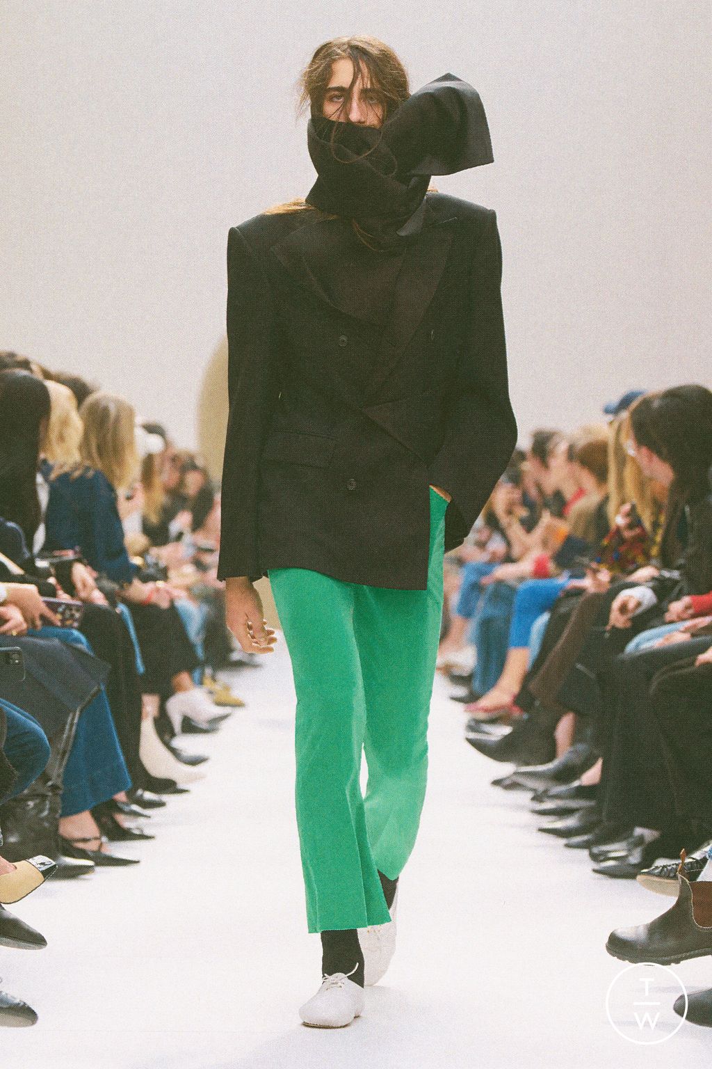 Fashion Week Paris Fall/Winter 2026 look 55 from the Celine collection womenswear