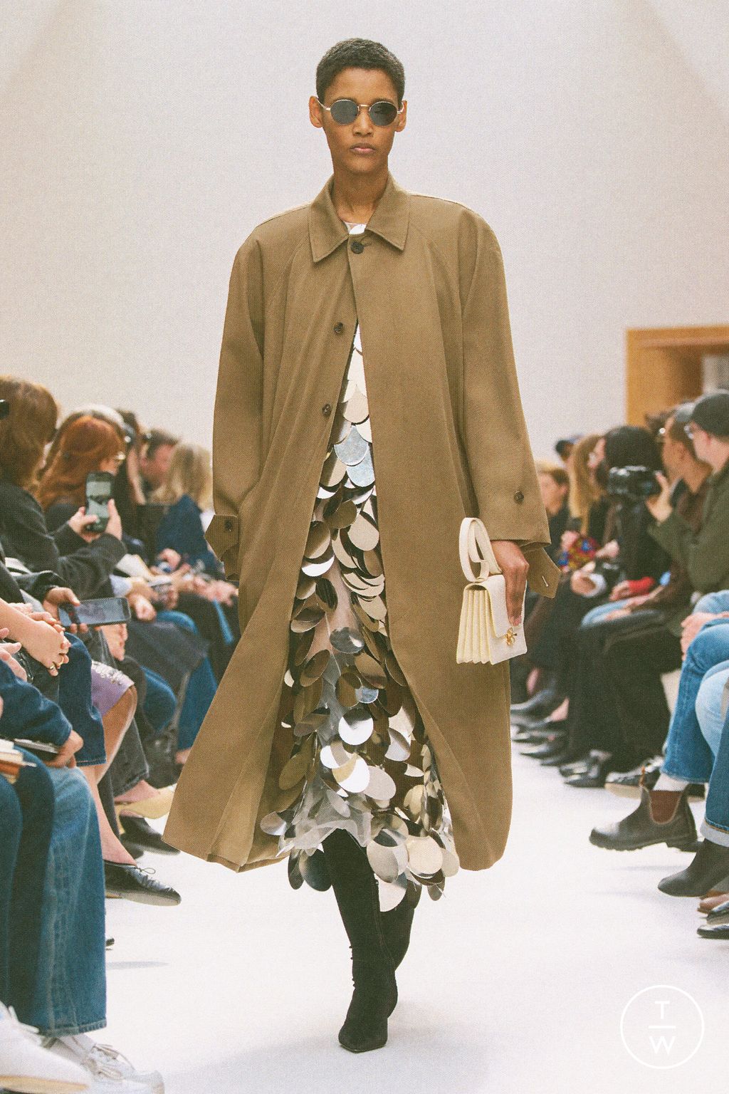 Fashion Week Paris Fall/Winter 2026 look 63 from the Celine collection 女装