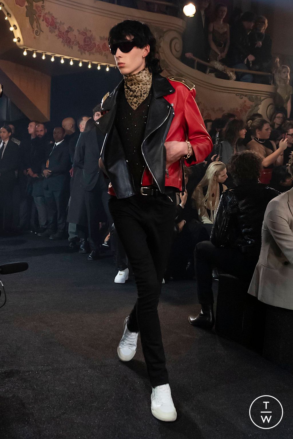 Fashion Week Paris Fall/Winter 2023 look 7 from the Celine collection menswear