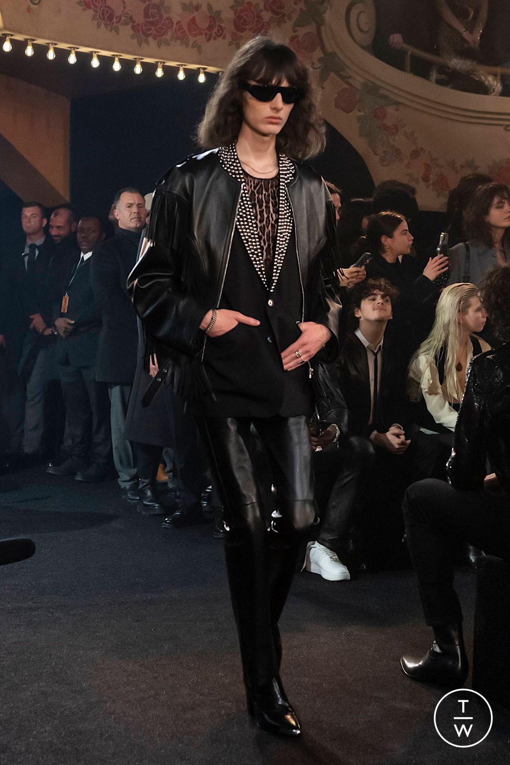 Fashion Week Paris Fall/Winter 2023 look 15 de la collection Celine menswear