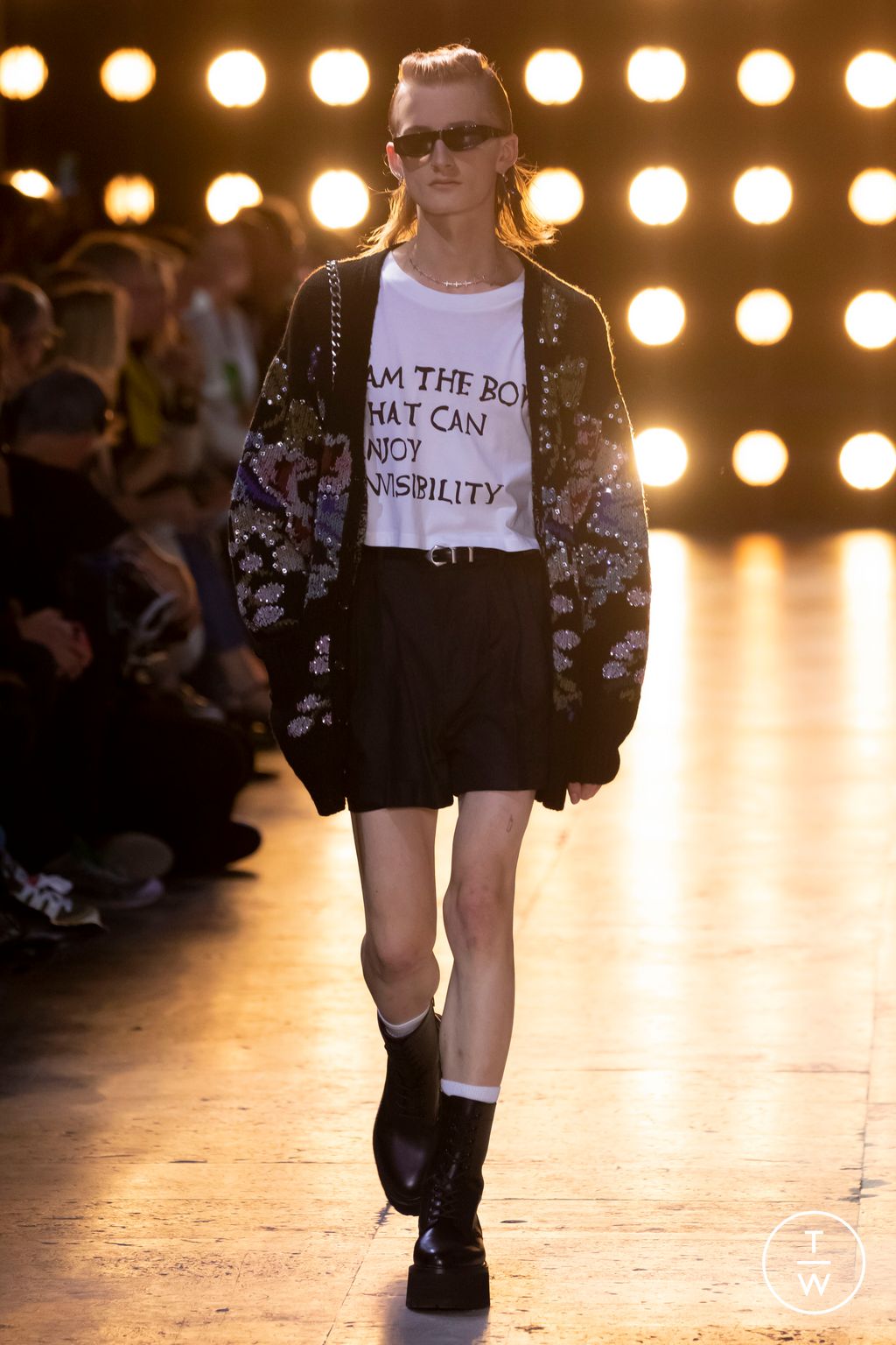 Fashion Week Paris Spring/Summer 2023 look 10 de la collection Celine menswear