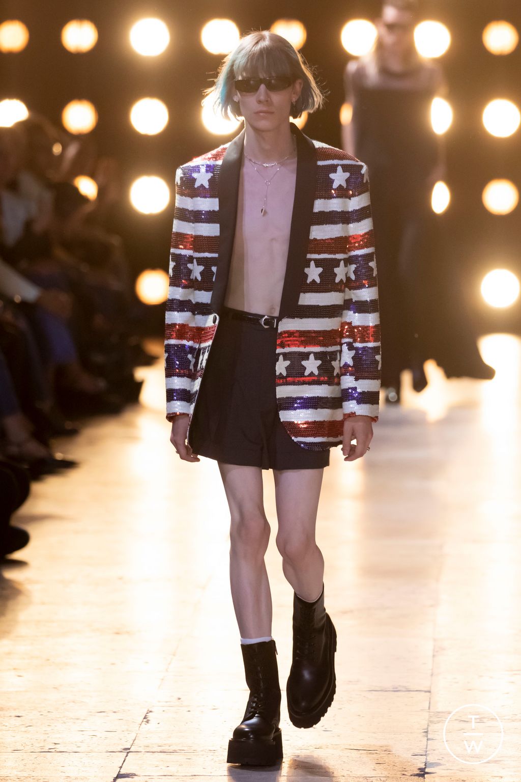 Fashion Week Paris Spring/Summer 2023 look 30 from the Celine collection 男装