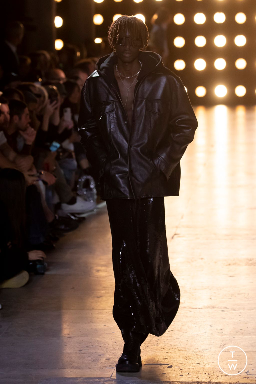 Fashion Week Paris Spring/Summer 2023 look 44 from the Celine collection menswear