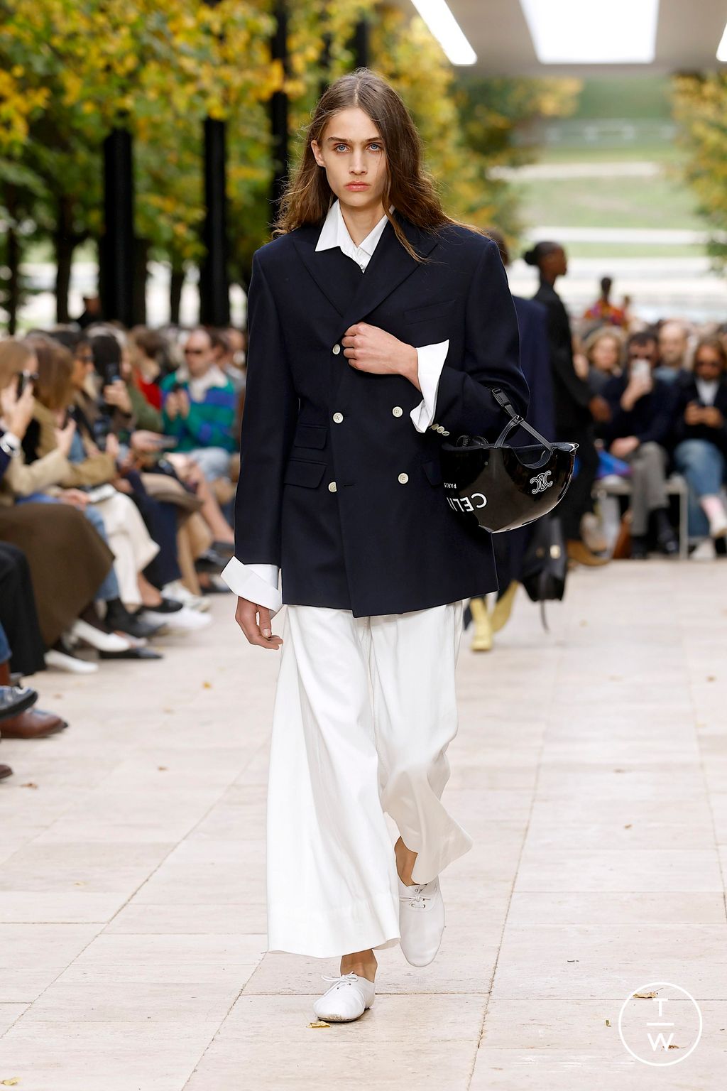 Fashion Week Paris Spring/Summer 2026 look 7 from the Celine collection 女装