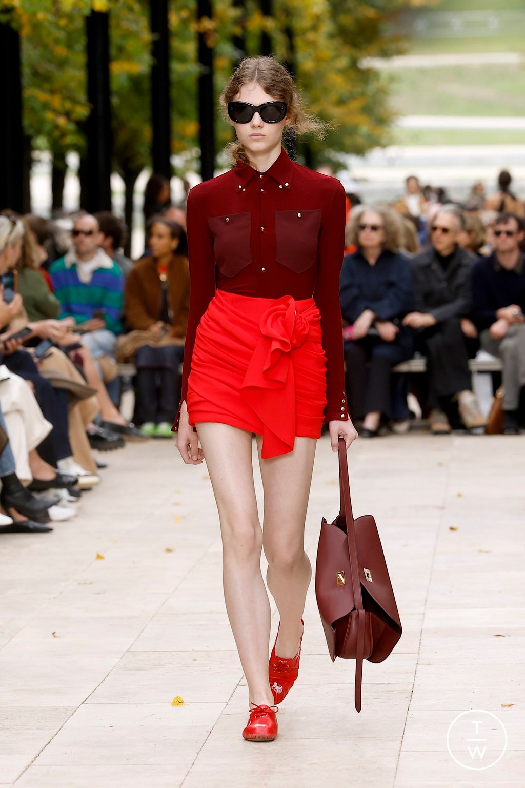 Fashion Week Paris Spring/Summer 2026 look 44 from the Celine collection womenswear