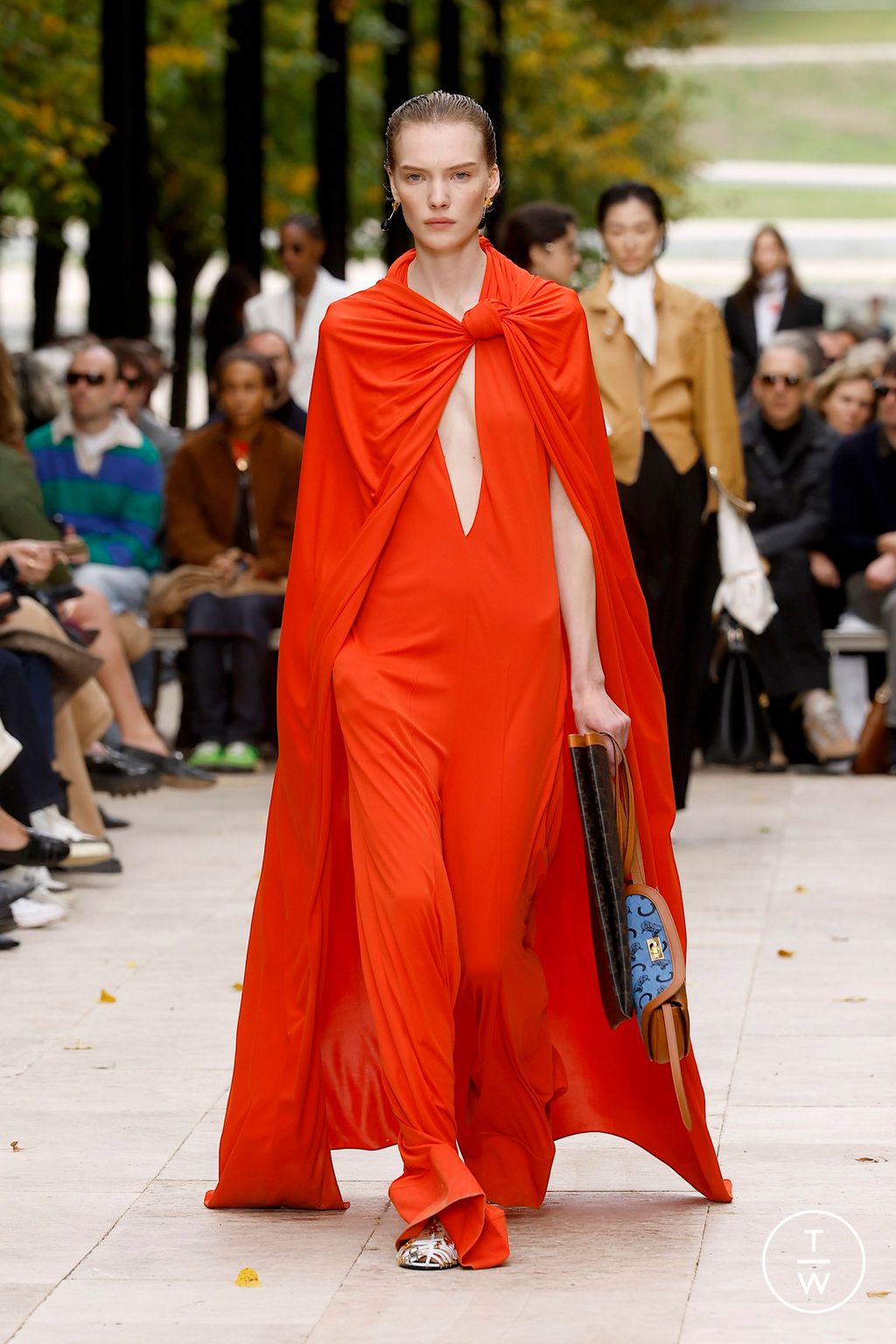 Fashion Week Paris Spring/Summer 2026 look 46 from the Celine collection womenswear