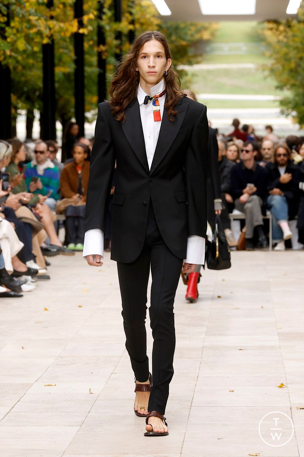 Fashion Week Paris Spring/Summer 2026 look 49 from the Celine collection womenswear