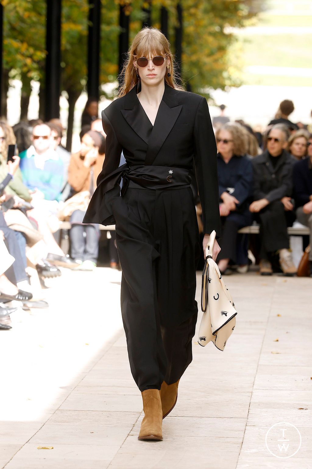 Fashion Week Paris Spring/Summer 2026 look 58 from the Celine collection womenswear