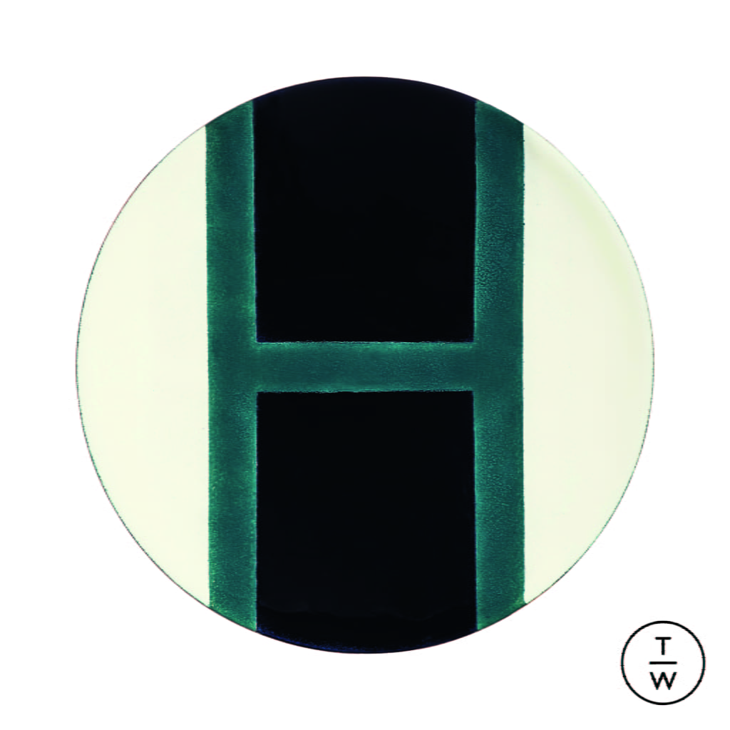 Fashion Week Paris Spring/Summer 2022 look 103 from the Hermès collection womenswear accessories