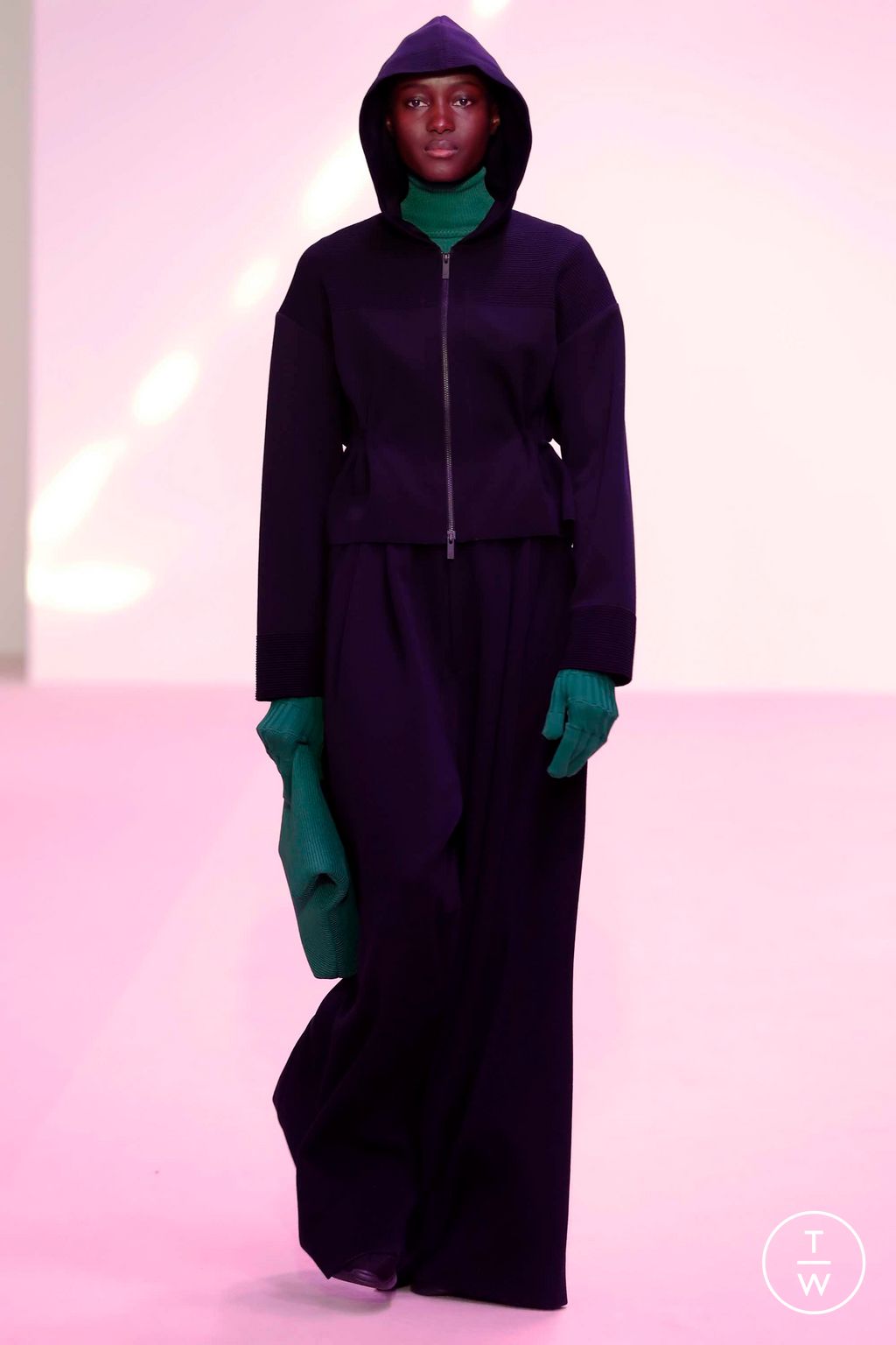 Fashion Week Paris Fall/Winter 2023 look 15 from the CFCL collection womenswear